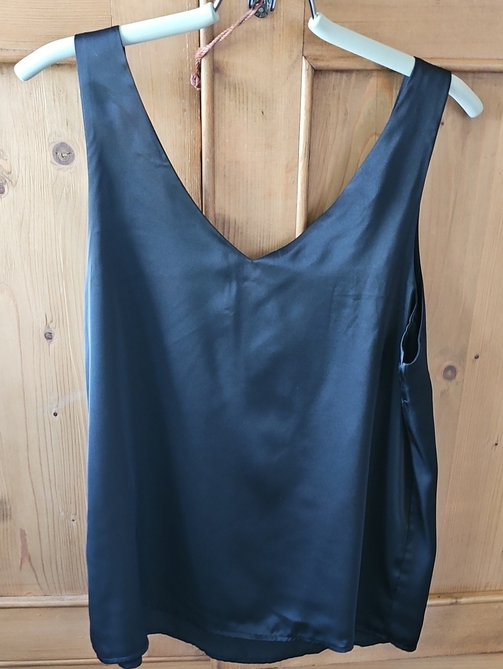 Ekouaer Satiny Black Tank Top Size L - Picture 5 of 5